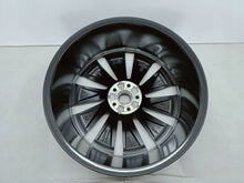 Laden Sie das Bild in den Galerie-Viewer, Skoda Enyaq iV 5LA 21- FELGA ALUMINIOWA 21''x8.5'' 5x112 ET40 OE 5LA601025L