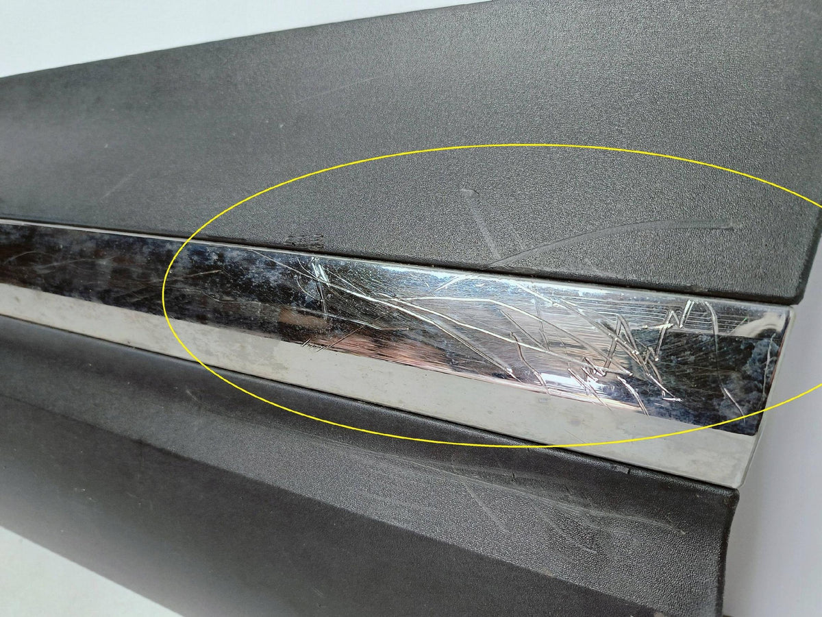 Renault Kadjar 15- Leiste Abdeckung Vorne Links Tür Chrom 808774216R — Foto 3 von 13