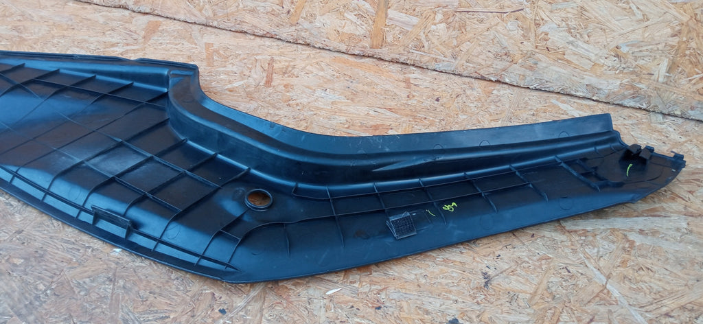 TESLA MODEL S 12- OSŁONA MASKOWNICA WANNY BAGAŻNIKA LEWA 1006327-00-F