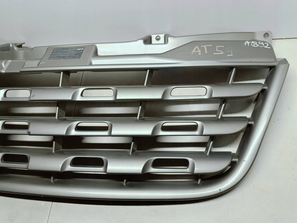 Renault Master III 3 10- ATRAPA GRILL KRATKA ZDERZAKA PRZEDNIEGO 623100256R