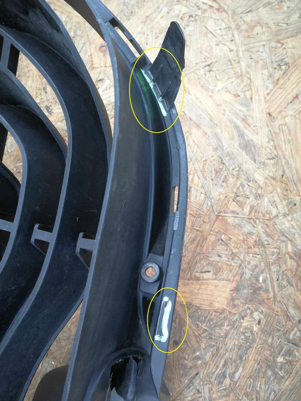 Renault Zoe I 12- Kühlergrill Gitter Mittlere Stossstange Przdniego 1119778X — Foto 13 von 13