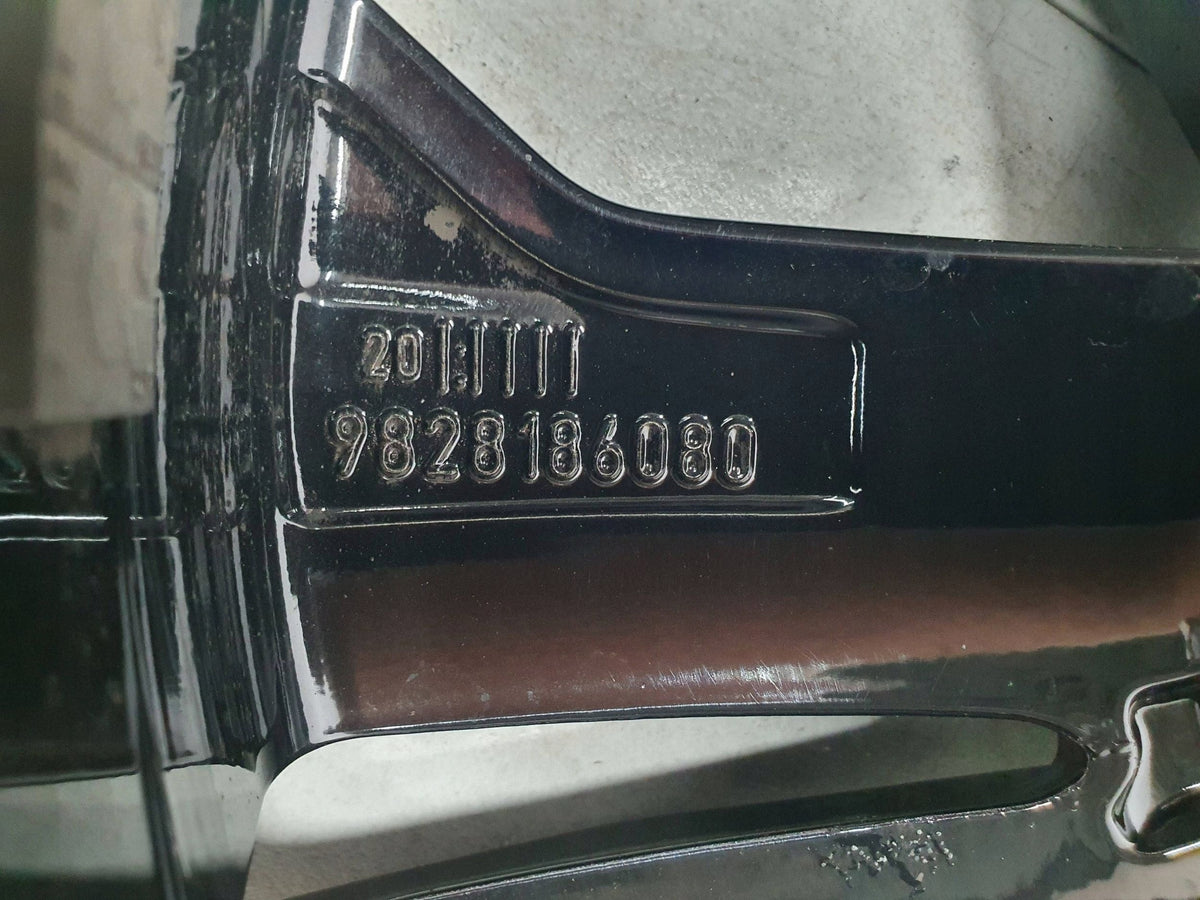 Peugeot 208 2008 II Felga Aluminiowa 17 Cali 6.5x17 ET32 4x108 9828186080 — zdjęcie 15 z 16