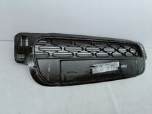 Load image into Gallery viewer, CITROEN C3 III 16- ATRAPA KRATKA ŚRODKOWA GRILL ZDERZAKA PRZÓD 9812061877