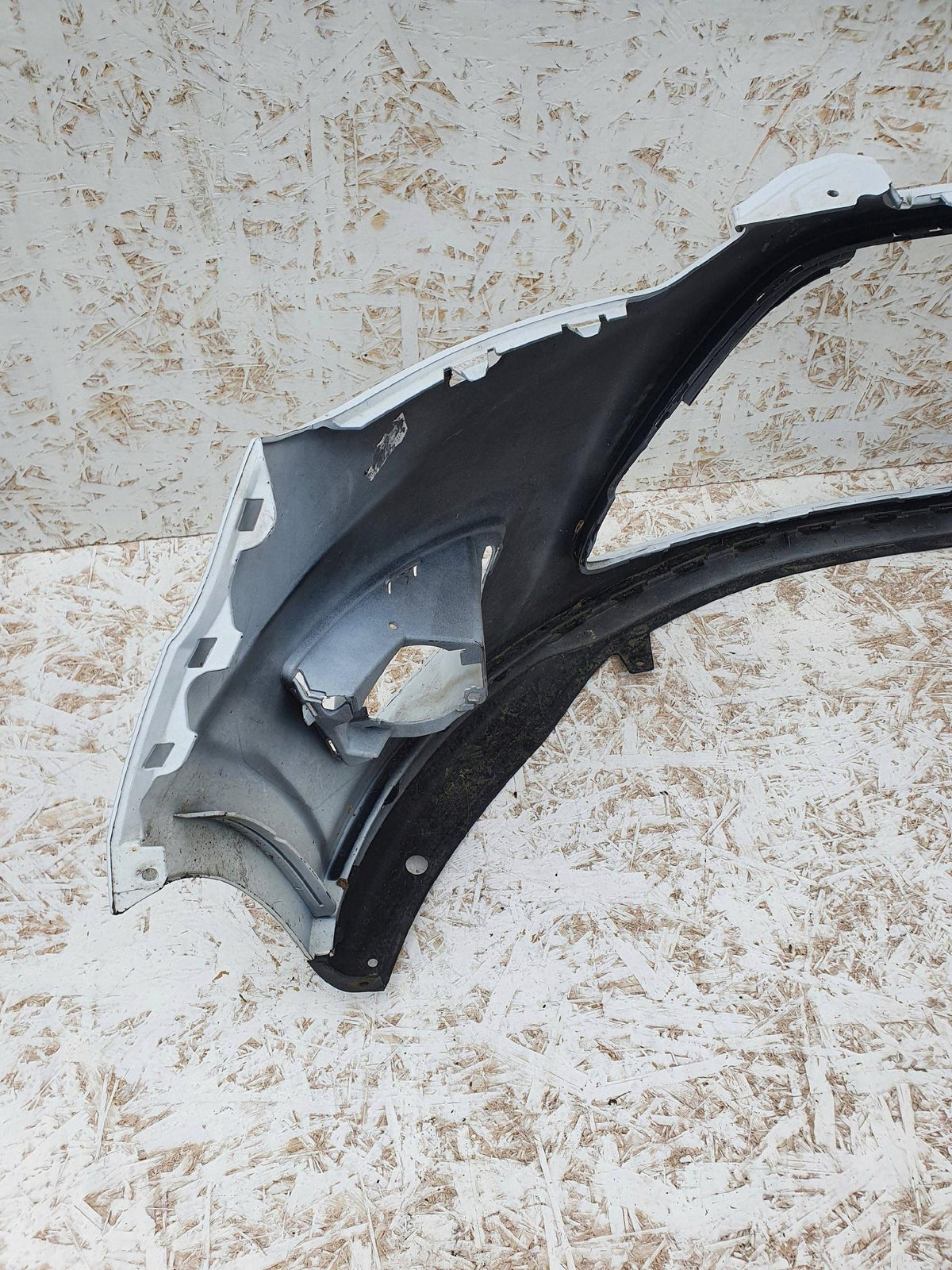 Ford C-Max MK2 II 10- Front Bumper Front AM51-R17-K819 — photo 11 of 13