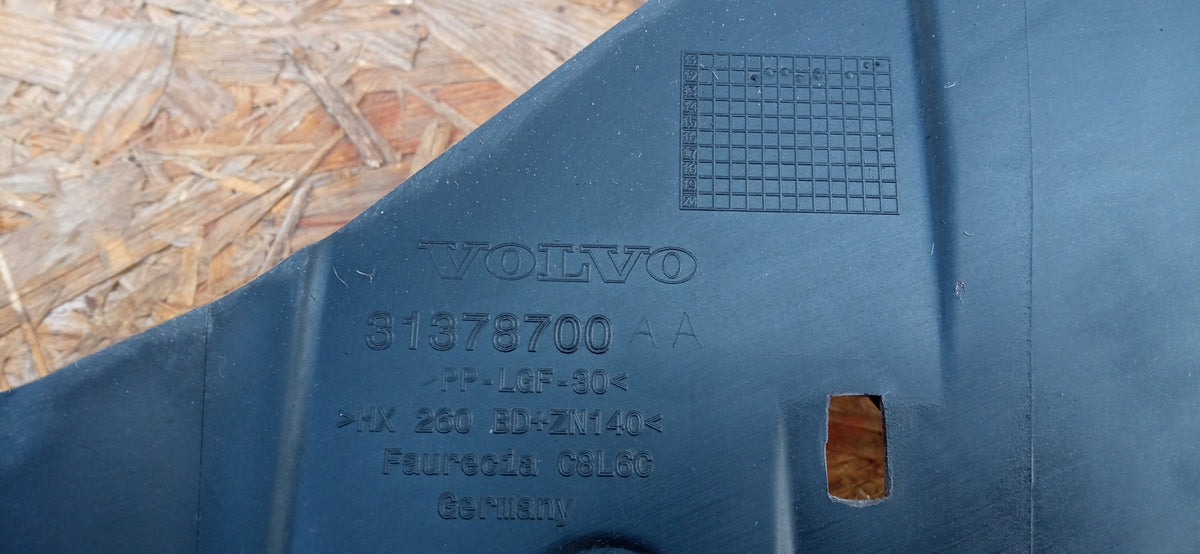 Volvo V40 V 40 II 12- Pas Przedni Wzmocnienie Czołowe 31378700 — zdjęcie 11 z 11