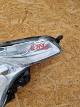 Laden Sie das Bild in den Galerie-Viewer, CITROEN C1 14- SCHEINWERFER LINKS VORNE