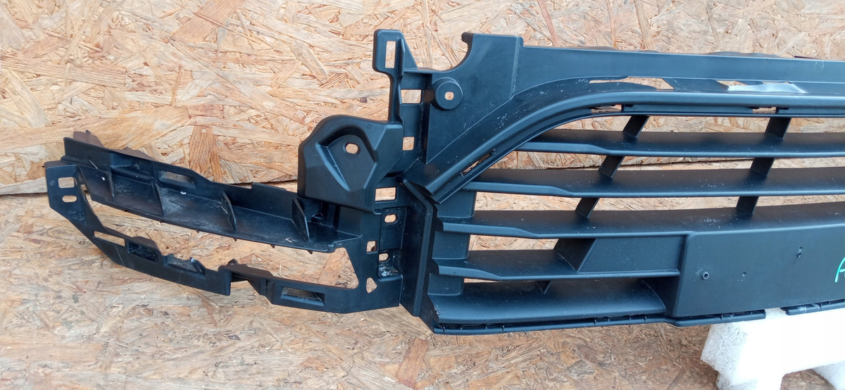 Renault Clio 4 IV Lift 16- Kühlergrill Gitter Mittlere Grill 622542412R — Foto 6 von 12