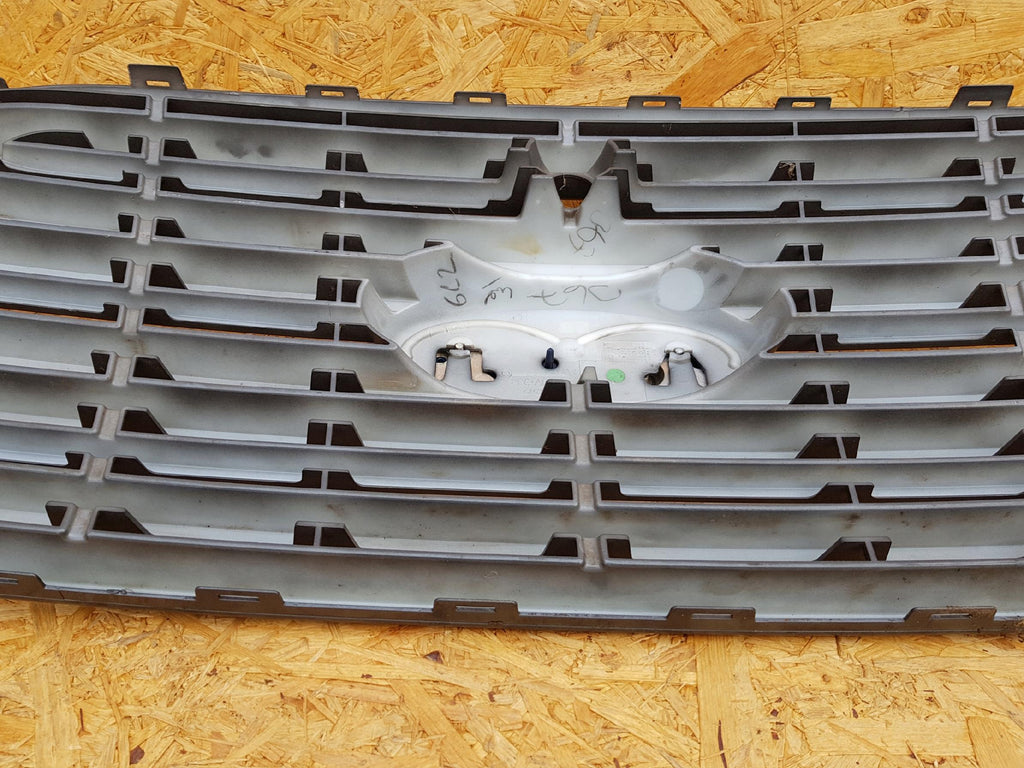 FORD TRANSIT MK8 VI 13- KÜHLERGRILL STOSSFÄNGER VORNE BK31-17B968-AEW