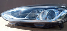 Załaduj zdjęcie do przeglądarki galerii, FORD FIESTA MK8 17- LAMPA LEWA PRZÓD PRZEDNIA SOCZEWKA +LED H1BB-13W030-CE