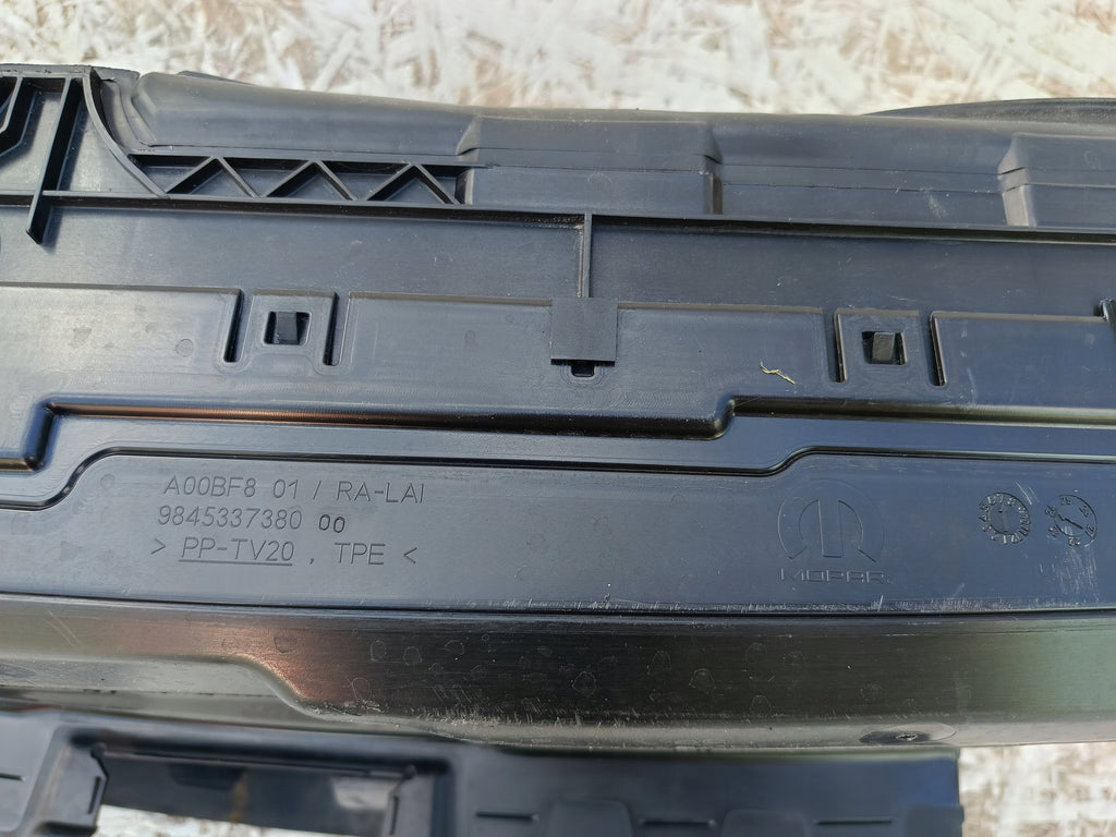 PEUGEOT 3008 III 23- KIEROWNICA WLOT POWIETRZA ROLETA ŻALUZJA 9841341080