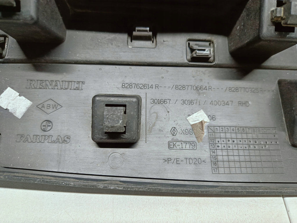 Renault Clio 4 IV 12- ZIERLEISTE TÜR HINTEN RECHTS CHROM 828762614R