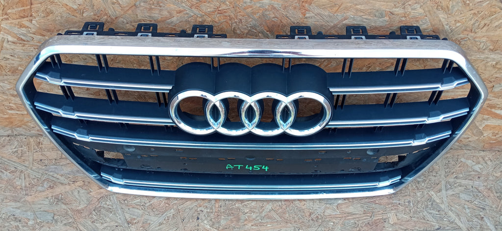 AUDI A6 C7 LIFT 14- KÜHLERGRILL MITTE STOSSSTANGE VORNE 4G0853651BP