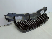 Laden Sie das Bild in den Galerie-Viewer, Skoda Fabia II Mk2 5J 07- GRILL ATRAPA ZDERZAKA PRZEDNIEGO 5J0853668