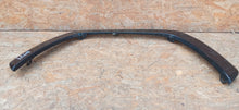 Laden Sie das Bild in den Galerie-Viewer, TOYOTA RAV 4 V 19- RADLAUFVERKLEIDUNG VORNE LINKS 75602-42170