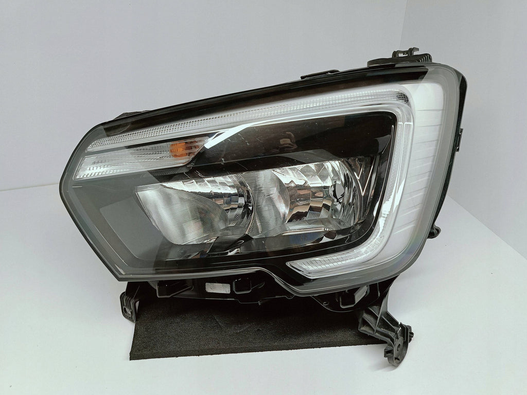 Renault Master III LIFT IV 19- LAMPA LEWA PRZÓD PRZEDNIA 260607867R