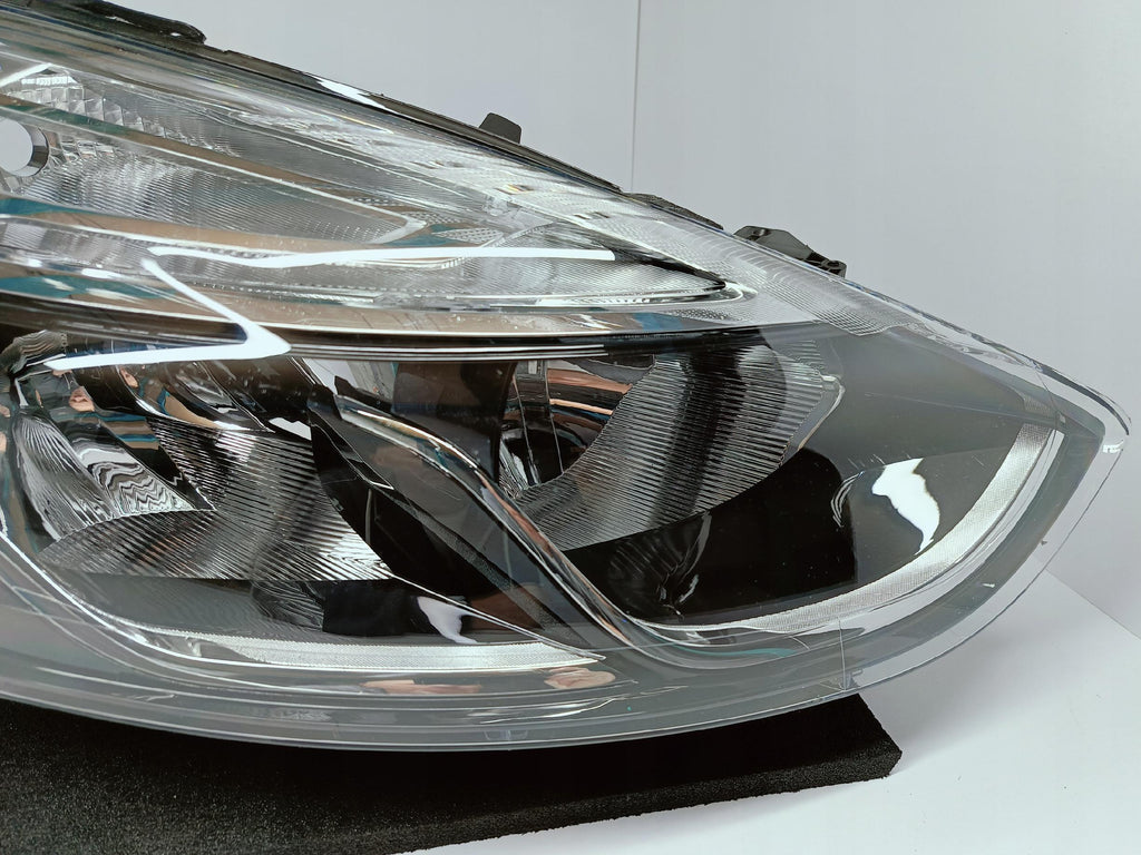RENAULT CLIO IV 4 LIFT 16- LAMPA REFLEKTOR PRAWY PRZÓD 260100653R