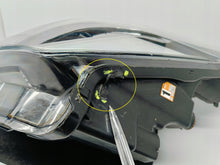 Load image into Gallery viewer, TOYOTA AYGO II LIFT 18- LAMPA LEWA PRZÓD PRZEDNIA SOCZEWKA+LED KOITO 0H-27