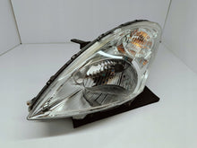 Laden Sie das Bild in den Galerie-Viewer, Suzuki Swift MK7 10- SCHEINWERFER LINKS VORNE STANDARD H4 EU STANLEY P9121