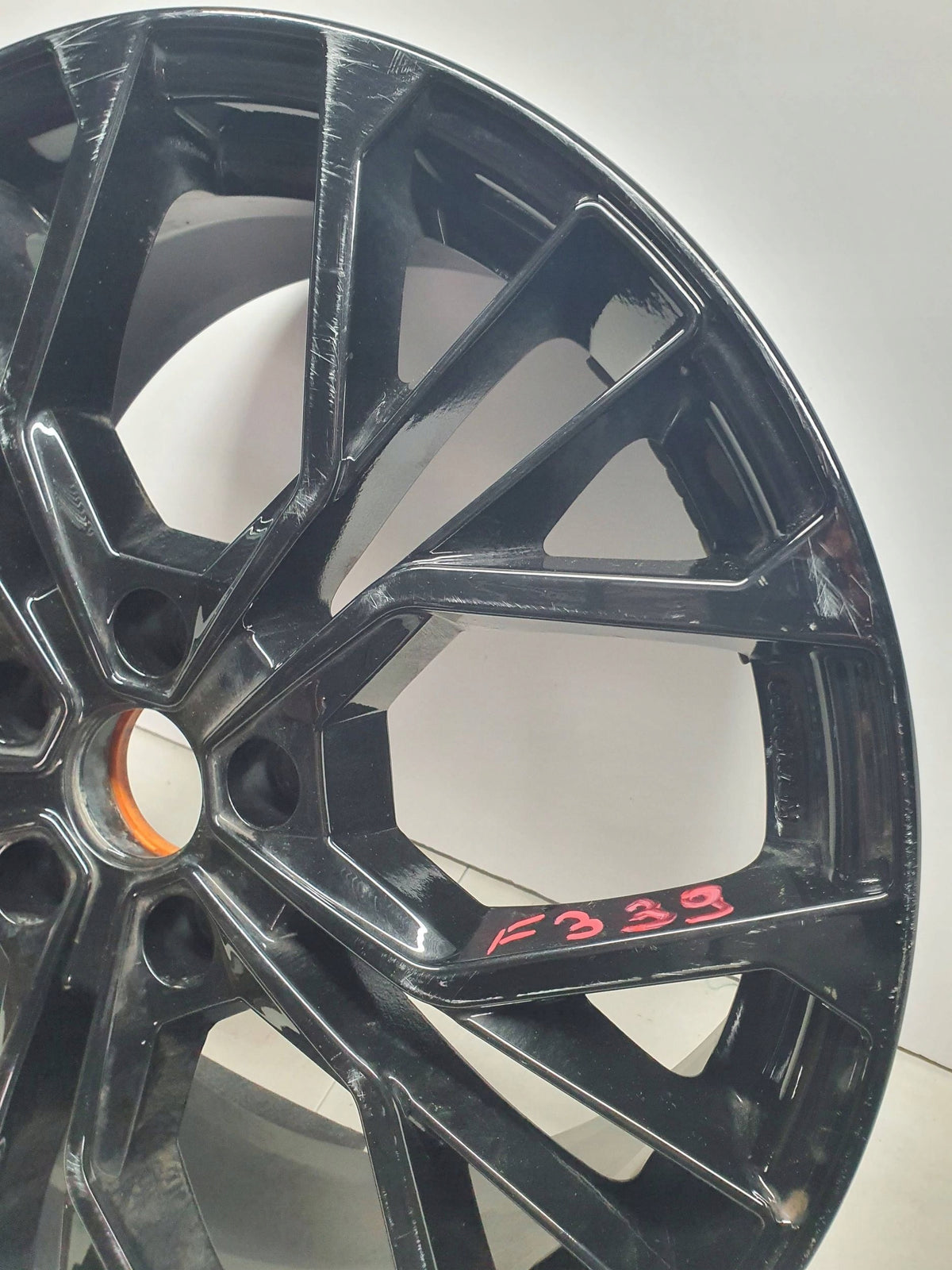 Renault Megane E-Tech Wheel Alloy 19 Inch 7.5X19 ET50 5X114.3 KBA53169 — photo 4 of 16