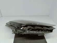 Laden Sie das Bild in den Galerie-Viewer, Tesla Model 3 LIFT Y 20- LAMPA PRAWA PRZÓD PRZEDNIA FULL LED 1514953-20-E