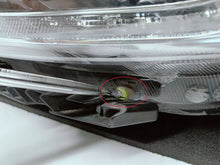 Załaduj zdjęcie do przeglądarki galerii, KIA Optima IV 4 JF 15- LAMPA LEWA PRZÓD PRZEDNIA BI-KSENON EU 92101-D4070