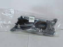 Laden Sie das Bild in den Galerie-Viewer, Renault Captur I LIFT 17- KOMPLETTER SATZ NEBELSCHEINWERFERGITTER OHNE PDC OE 261529255R