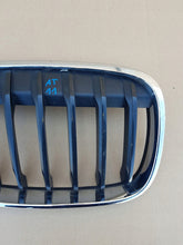 Laden Sie das Bild in den Galerie-Viewer, BMW X1 F48 NIERE CHROM GRILL BLENDE RECHTS