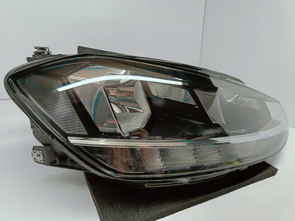 VOLKSWAGEN GOLF VII LIFT 17- LAMPA REFLEKTOR PRAWY PRZÓD H7+LED 5G1941006D