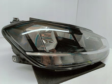 Załaduj zdjęcie do przeglądarki galerii, VOLKSWAGEN GOLF VII LIFT 17- LAMPA REFLEKTOR PRAWY PRZÓD H7+LED 5G1941006D