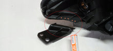 Load image into Gallery viewer, MAZDA 2 II DJ 14- LAMPA PRAWA PRZÓD PRZEDNIA PRAWA ZWYKŁA DB5J-51030