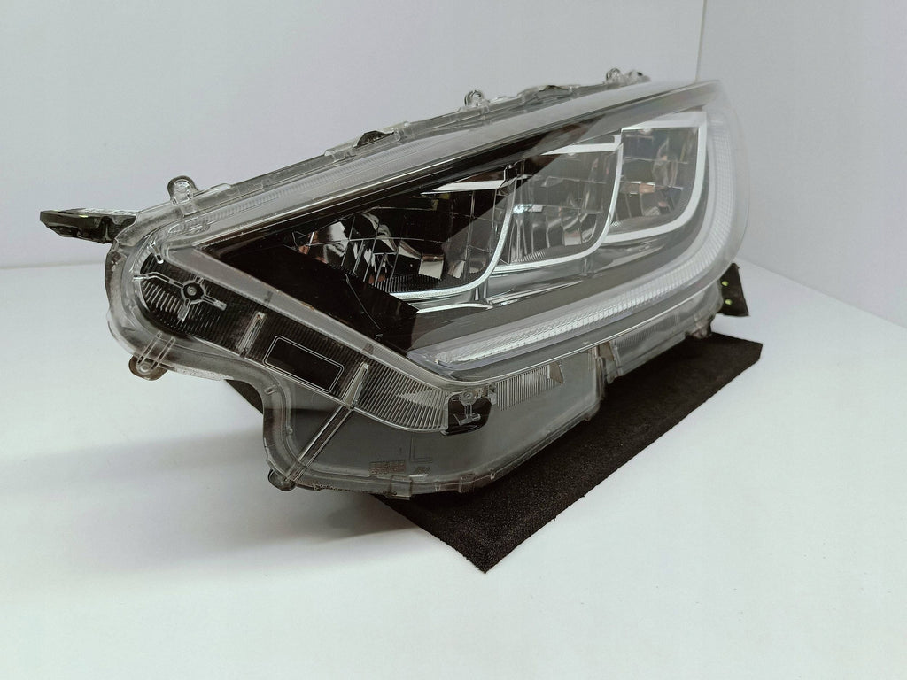 TOYOTA YARIS IV 4 19- LAMPA REFLEKTOR LEWY PRZÓD FULL LED KOITO K0-8 EU