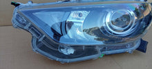 Załaduj zdjęcie do przeglądarki galerii, TOYOTA YARIS IV 4 19- LAMPA REFLEKTOR LEWY PRZÓD SOCZEWKA KOITO K0-6 EU