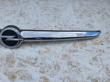 Laden Sie das Bild in den Galerie-Viewer, OPEL ZAFIRA C CHROMBLENDE HECKKLAPPE