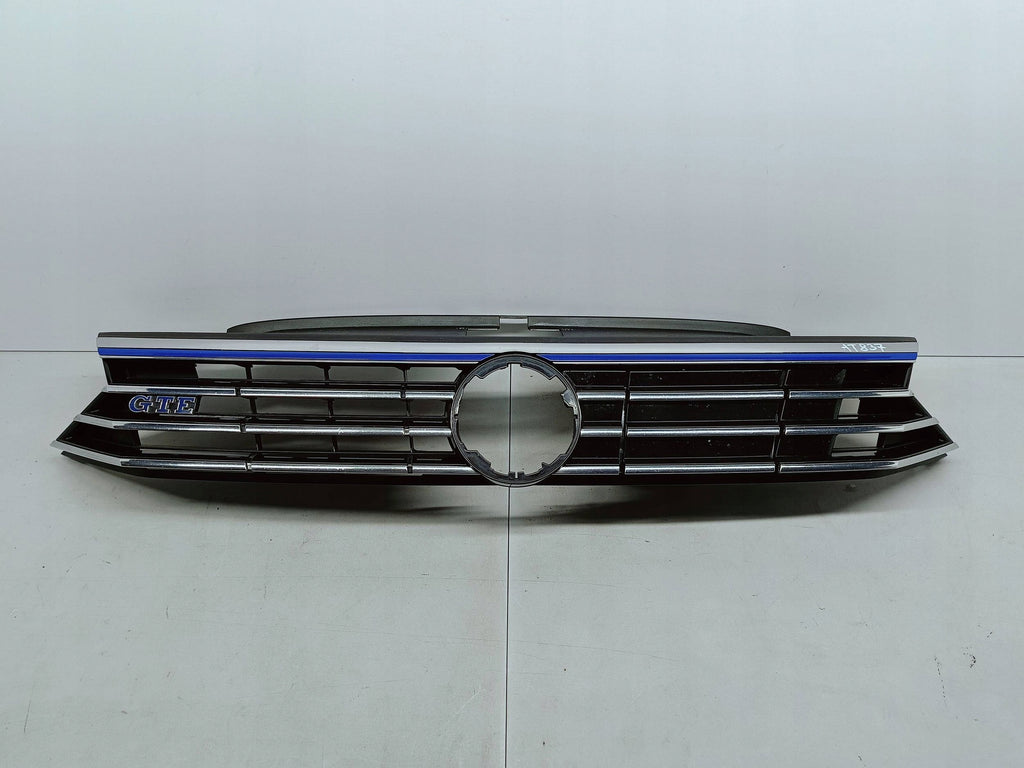 Volkswagen PASSAT B8 GTE EV 14- ATRAPA GRILL ZDERZAKA PRZÓD 3G0853653B