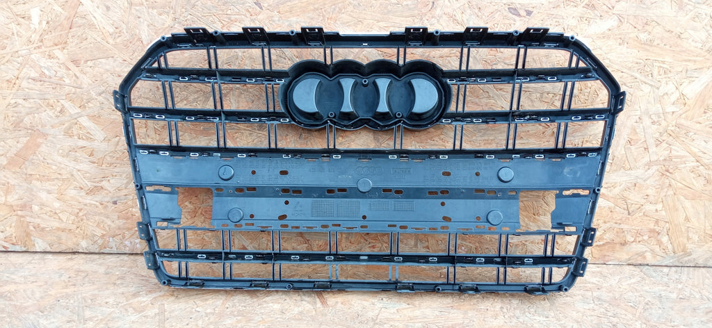 AUDI A6 C7 LIFT 14- ATRAPA KRATKA ŚRODKOWA GRILL ZDERZAKA PRZÓD 4G0853653T