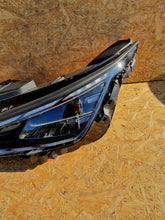 Laden Sie das Bild in den Galerie-Viewer, KIA EV6 EV-6 SCHEINWERFER LINKS VORN FULL LED 92101-CV1