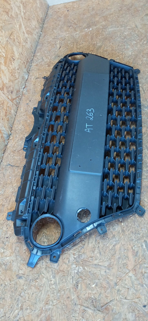 HYUNDAI I10 II 2 16- LIFT ATRAPA KRATKA GRILL 86569-B9500