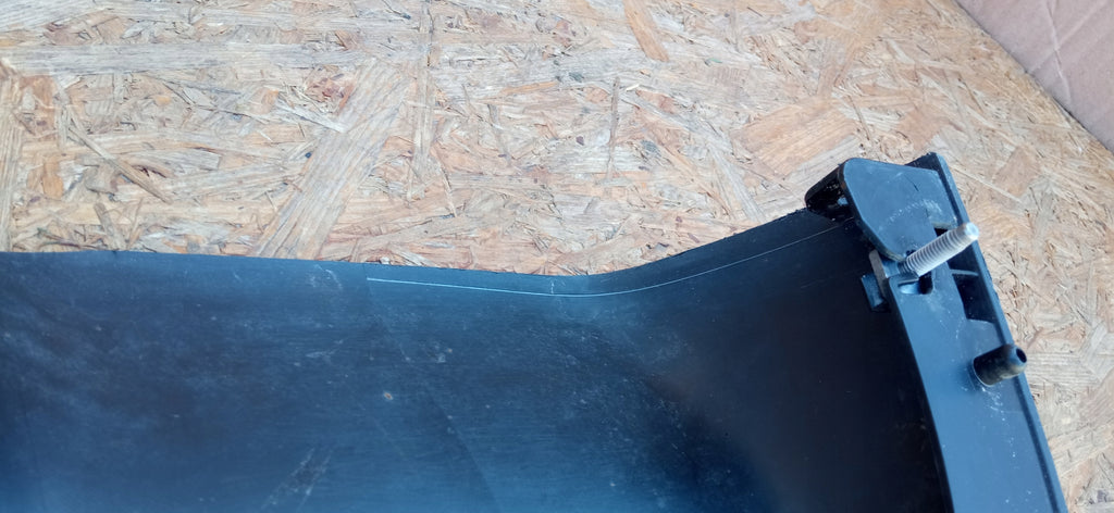 TESLA MODEL Y 20- ABDECKUNG PLATTE SPOILER UNTER STOSSFÄNGER VORNE 1760713-00-C