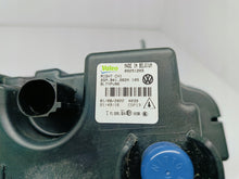 Load image into Gallery viewer, VOLKSWAGEN T-CROSS18- HALOGEN DRL PRAWY LAMPA PRAWA ŚWIATŁO LED 2GM941662A