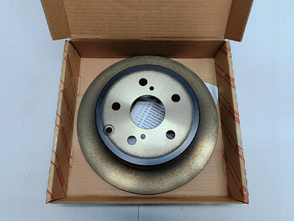 TOYOTA AVENSIS T25 LIMOUSINE KOMBI - HINTERE BREMSSCHEIBE ORIGINAL 42431-YZZAB