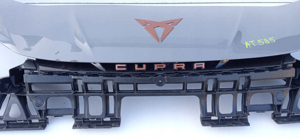 SEAT CUPRA BORN 21- ATRAPA CZĘŚĆ GÓRNA ZDERZAKA PRZÓD STELAŻ 10E807217H