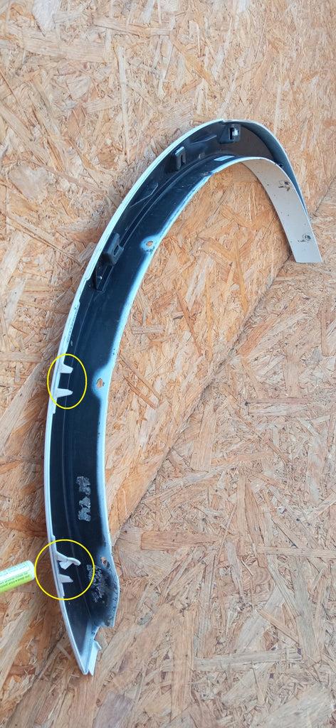 BMW X3 F25 10- NAKŁADKA LISTWA BŁOTNIKA LEWY TYŁ LEWA TYLNA 8050457