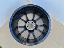 Load image into Gallery viewer, FELGA ALUMINIOWA HONDA CIVIC TYPE-R 17- 8.5"x20" 5x120 ET60 42700-TGH-A92