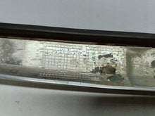 Laden Sie das Bild in den Galerie-Viewer, Opel Zafira C III 10- BLENDE HECKKLAPPENLEISTE CHROM 20907405