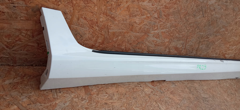 VOLVO S60 III V60 II 18- SCHWELLE SCHWELLENABDECKUNG SCHWELLENLEISTE RECHTS 31448912