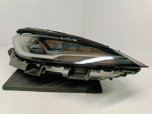 Laden Sie das Bild in den Galerie-Viewer, TESLA MODEL 3 LIFT HIGHLAND 24- RECHTER SCHEINWERFER VORNE FULL LED EU 1760889-00-E