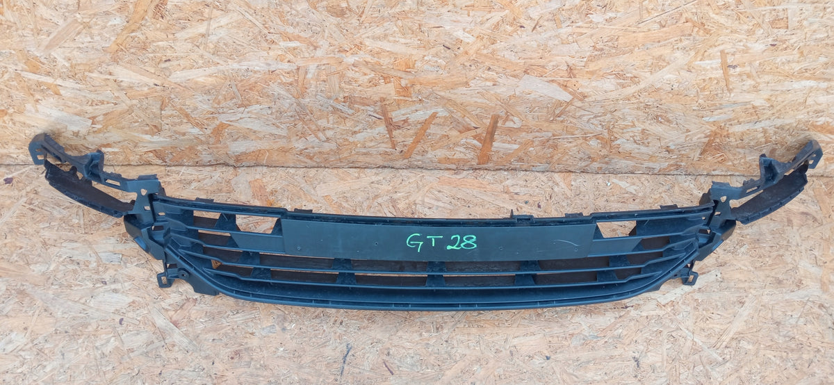 Renault Clio 4 IV Lift 16- Grille Grille Center Grille 622541048R — photo 2 of 9