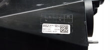 Załaduj zdjęcie do przeglądarki galerii, RENAULT MASTER 19- LAMPA PRAWA PRZÓD PRAWA PRZEDNIA NOWA OE 260105567R
