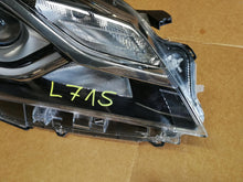 Laden Sie das Bild in den Galerie-Viewer, TOYOTA YARIS III LIFT 17- SCHEINWERFER RECHTS VORNE KOITO 0D-197