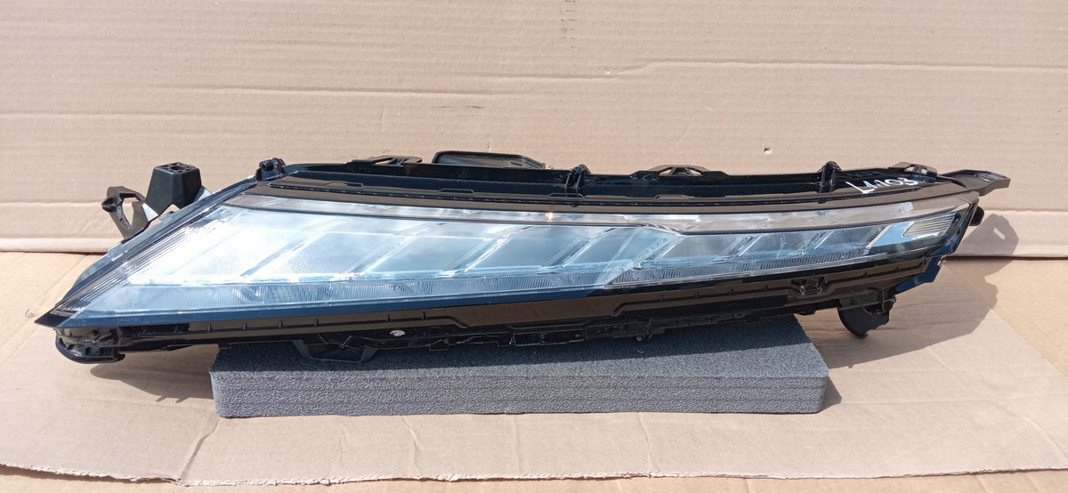 Mitsubishi Eclipse Cross Lift 21- Lampa Lewa Przód LED DRL EDM922-05010 — zdjęcie 1 z 15